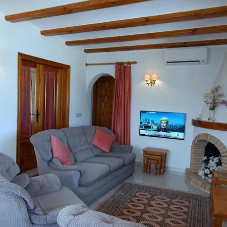 Casa Clasica Con Piscina Comunal, Jardin Y Cerca De La Playa En Moraira 6 Personas - Hisp-216-212 Villa *